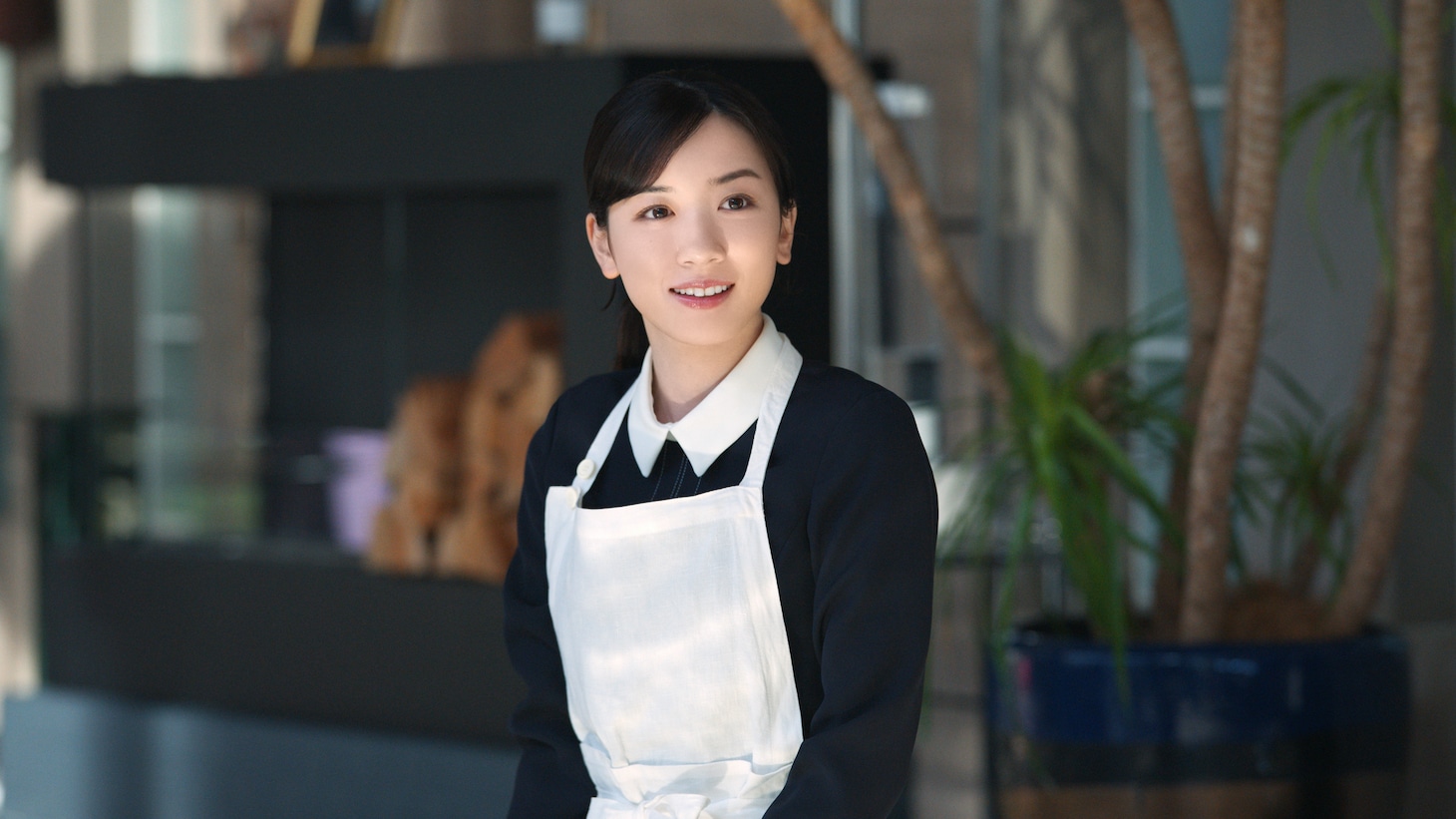 ドラマ「御手洗家、炎上する」より、永野芽郁扮する村田杏子。