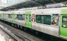 アニメ「SPY×FAMILY」のラッピングトレインのイメージ。 (c)遠藤達哉／集英社・SPY×FAMILY製作委員会