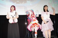 左から高森奈津美、菱川花菜。