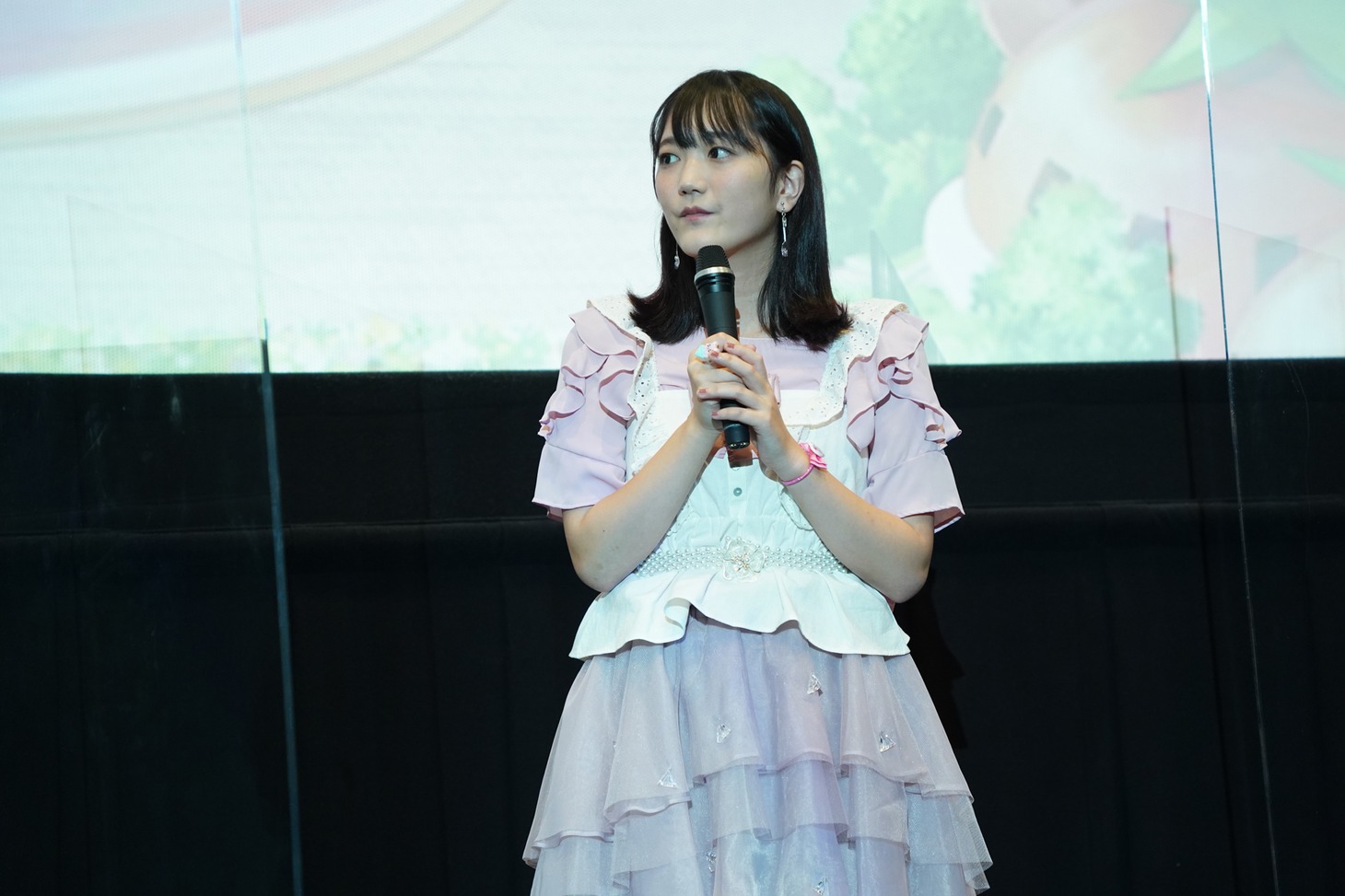 菱川花菜