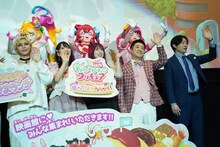 左からファイルーズあい、菱川花菜、高森奈津美、和牛。