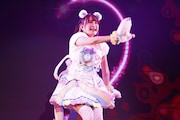 甘瓜みるき役の相良茉優。
