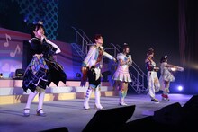 左から心愛れもん役の鈴木杏奈、皇あまね役の庄司宇芽香、陽比野まつり役の廣瀬千夏、弥生ひな役の内田彩、甘瓜みるき役の相良茉優。