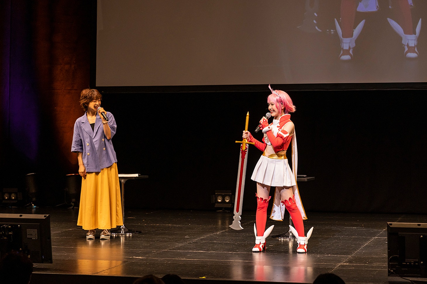「文化放送 超！A&G+『徳井青空・久保ユリカ アルマギア情報局』公開収録」の様子。
