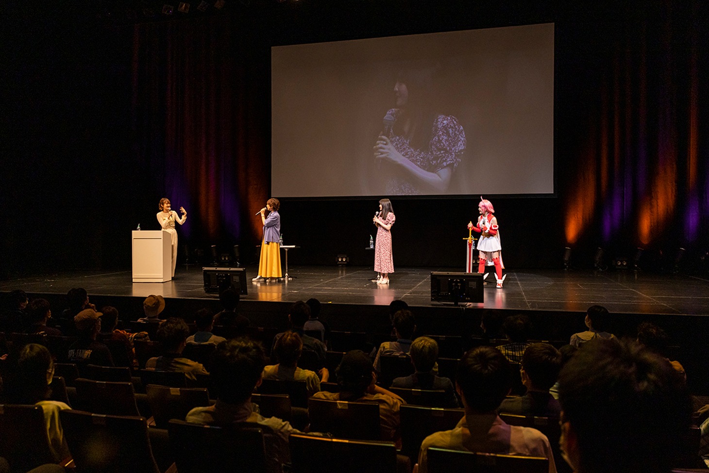 「文化放送 超！A&G+『徳井青空・久保ユリカ アルマギア情報局』公開収録」の様子。