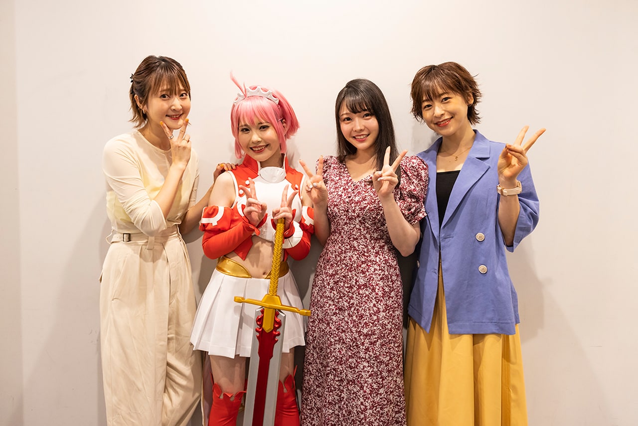 麻倉もも「アルマギア」の“新人”として徳井青空と久保ユリカに学ぶ「愛が伝わります！」