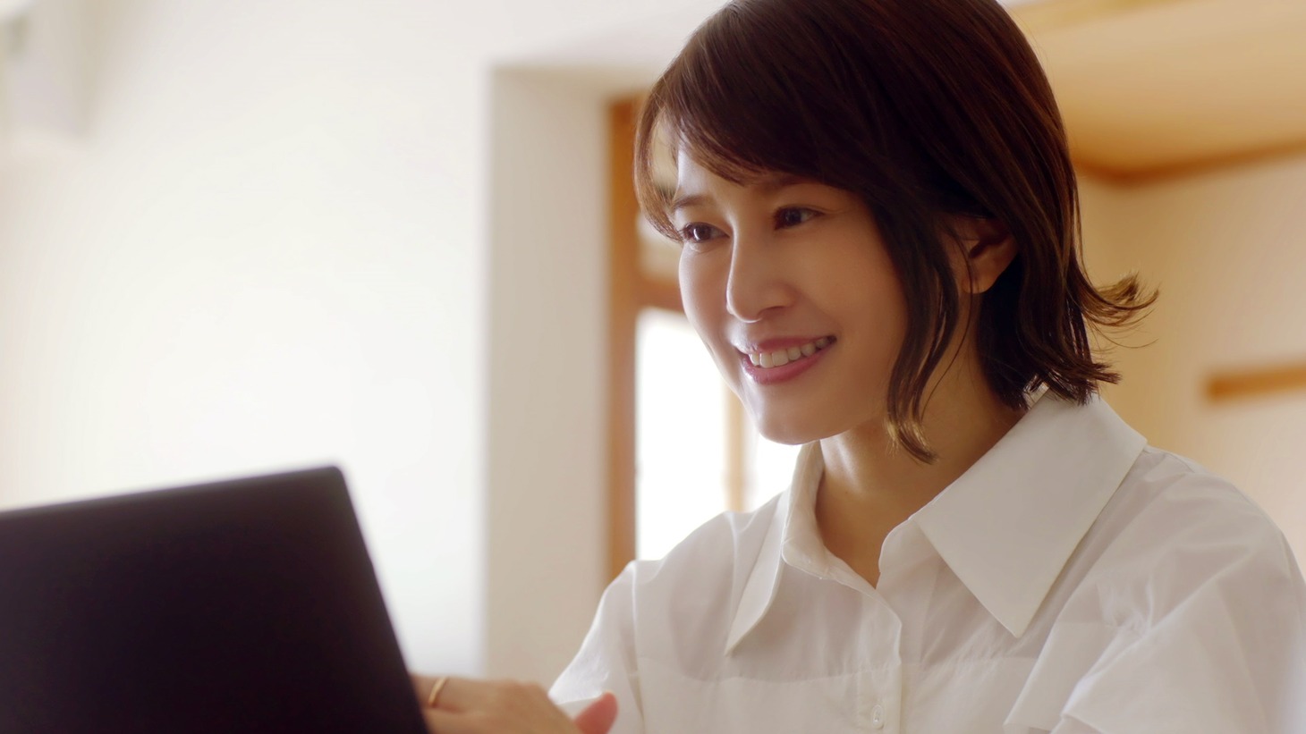 「夫婦円満レシピ～交換しない？一晩だけ～」第1話の場面写真。(c)「夫婦円満レシピ～交換しない？一晩だけ～」製作委員会