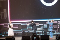 「トモちゃんは女の子！」のステージイベントの様子。