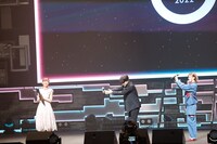 「トモちゃんは女の子！」のステージイベントの様子。