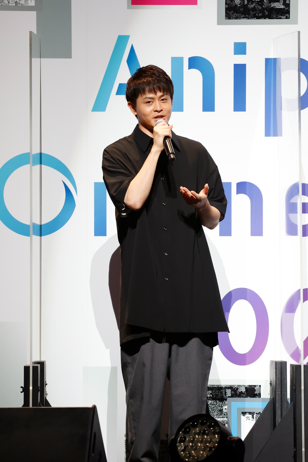 石毛翔弥