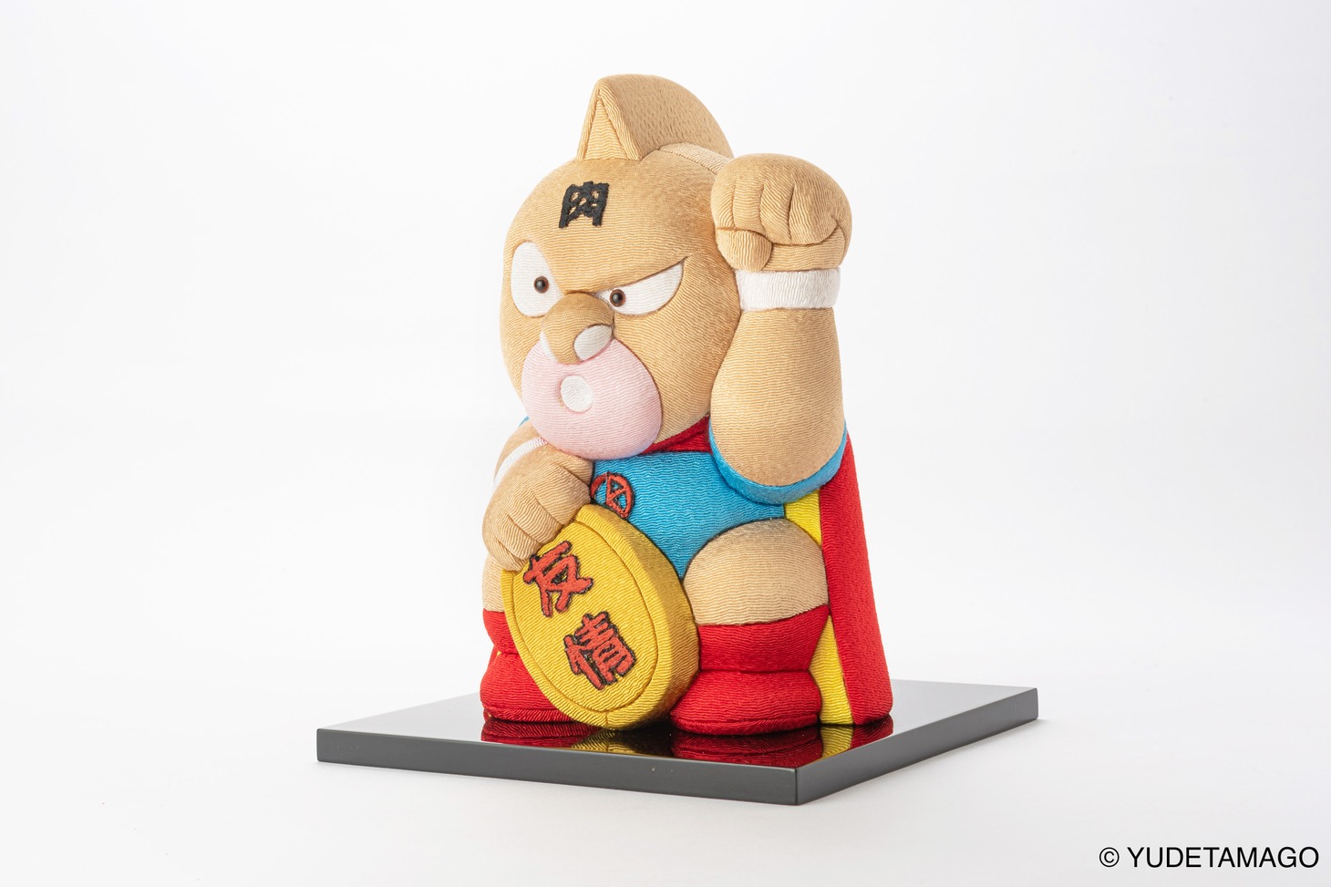 「江戸木目込人形 キン肉マン [スグル招き猫 王族コスチュームver.]」