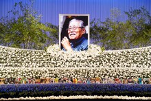 「劇画家 さいとう・たかを お別れの会」の祭壇。