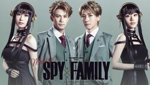 ミュージカル「SPY×FAMILY」扮装ビジュアル。左から唯月ふうか演じるヨル、森崎ウィン演じるロイド、鈴木拡樹演じるロイド、佐々木美玲演じるヨル。