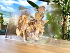 「メイドインアビス 烈日の黄金郷」最終回エンドカードをアクリルパネルで販売