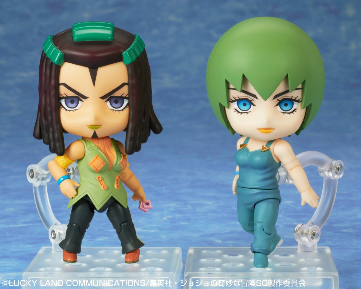「ねんどろいど E・コステロ」（左）と「ねんどろいど フー・F」（右）