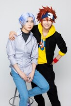 左から滝澤諒扮するランガと武本悠佑扮する暦。