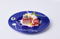 「クラピカの“導く薬指の鎖（ダウジングチェーン）”のデザートプレート」(c)P98-22