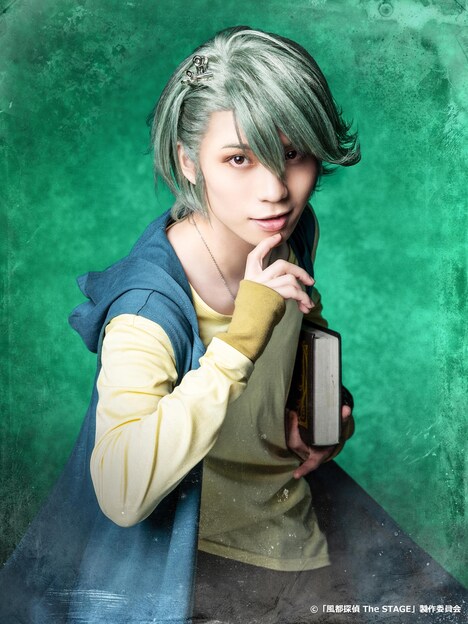 木津つばさ扮するフィリップ。 (c)「風都探偵 The STAGE」製作委員会