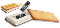 「ビスケットサンド型シークレットケース付きオリジナルボイス付きUSB」のイメージ。