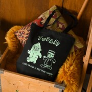 トートバッグE使用イメージ。