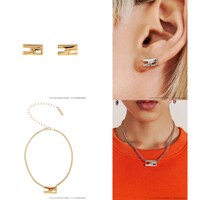 上から「空条徐倫ピアス」「空条徐倫チョーカー」。