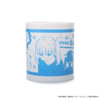 「アニメ『サマータイムレンダ』 チェンジングマグカップ（ハイネ）」にお湯を入れたあとのイメージ。