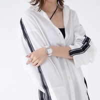 「ヒカル／陸光（ルー・グアン） モデル 腕時計」の着用例。