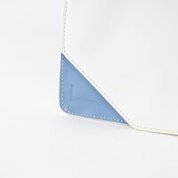 「ヒカル／陸光（ルー・グアン） モデル ショルダーバッグ」