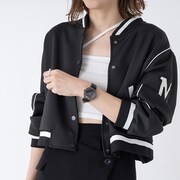 「トキ／程小時（チョン・シャオシー） モデル 腕時計」の着用例。