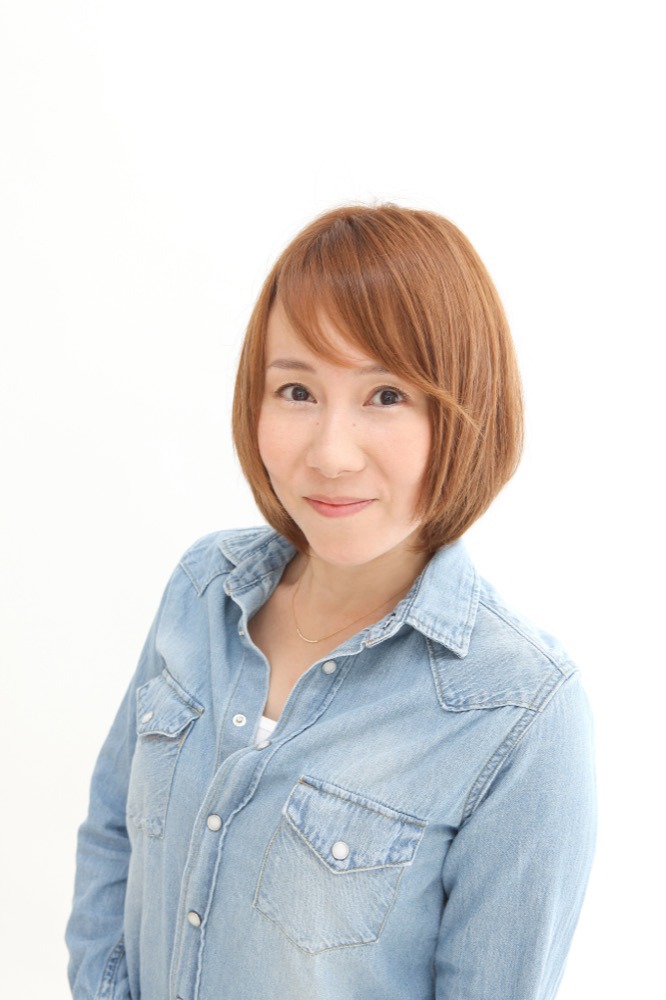 半場友恵