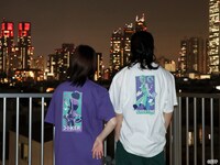 「風都探偵 Tシャツ フィリップVer.」の着用イメージ。