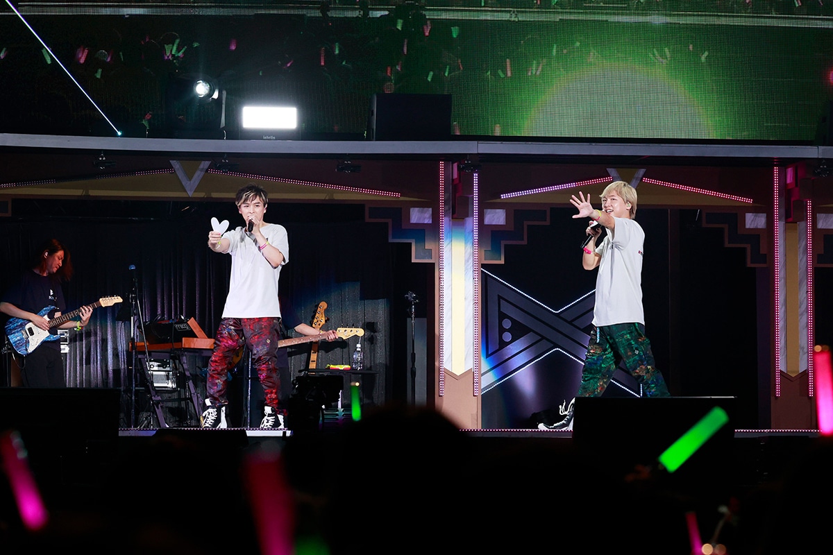 「Re:vale LIVE GATE “Re:flect U”」DAY 1の様子。