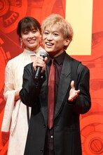 一色洋平（前列）