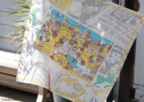 「紅の豚 大判ハンカチ 記念写真と思い出たち」