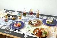 「Pieces Cafe」で提供されるコラボメニュー。 (c)Y.T.90-94 (c)Y.T.95-97 (c)P98-22 (c)Y.T.89-90