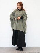 「尾形百之助 イメージ ポンチョカーディガン」着用イメージ