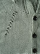 「尾形百之助 イメージ ポンチョカーディガン」