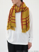 「杉元佐一 イメージ 2WAYニットストール」着用イメージ