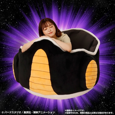 「ドラゴンボールZ ダメになる!? フリーザポッドクッション」の使用例。
