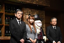 左から石坂浩二、中川翔子、永井豪。