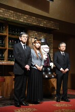 左から石坂浩二、中川翔子、永井豪。