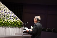小学館の取締役会長・相賀昌弘氏。