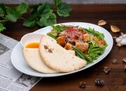 「チャイナタウンサラダプレート」