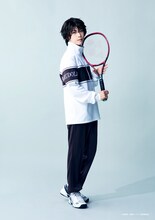 三井淳平扮する観月はじめ。