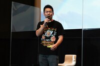 唐澤和也シリーズディレクター