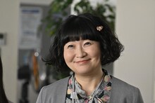 野口かおる演じる太田裕子。