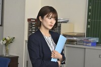 樋口日奈演じる清水彩花。 (c)BS松竹東急/AOI Pro.