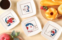 「ドラえもん未来デパート限定 おいしいプレート」全4種。