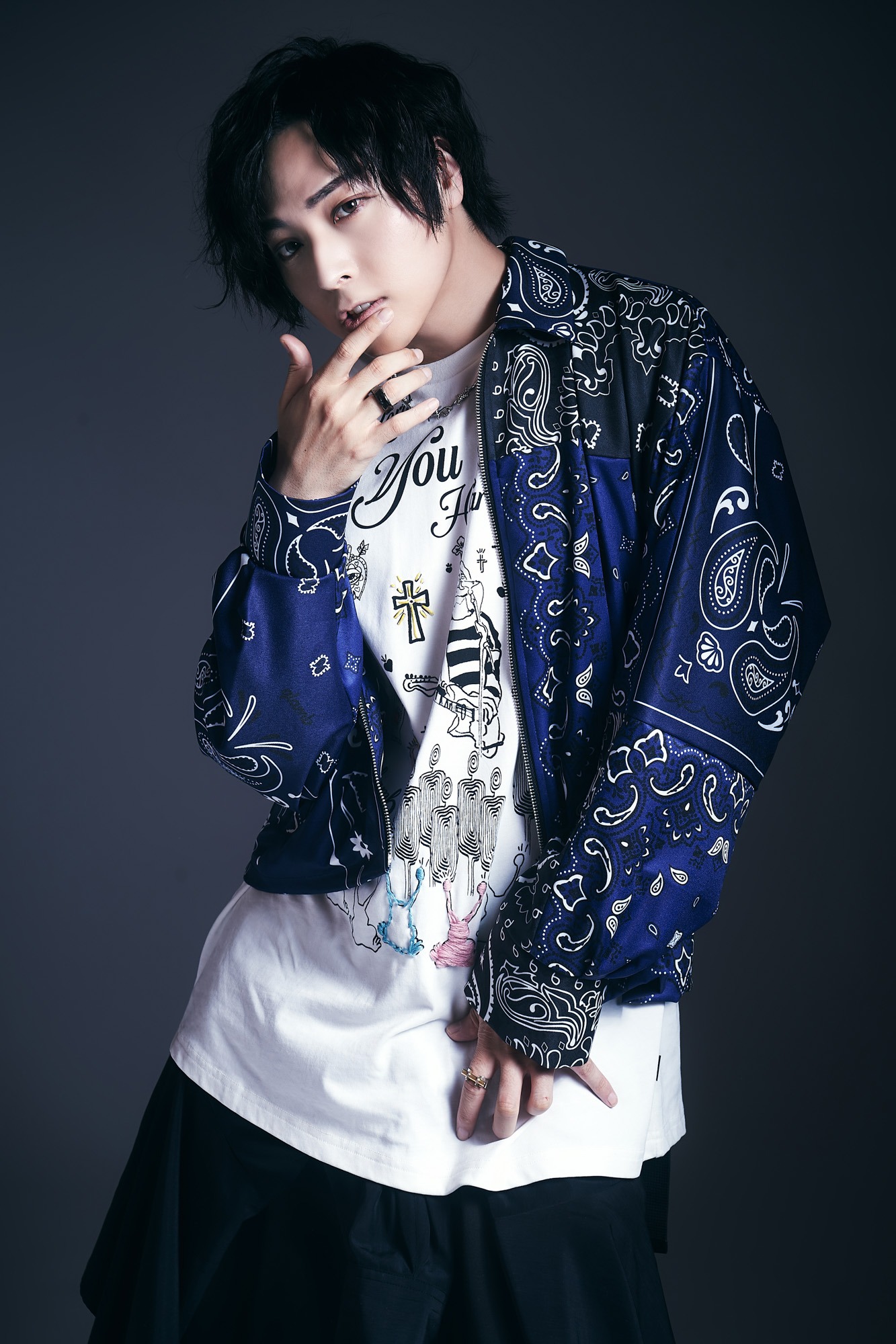 蒼井翔太