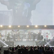 「ブシロード15周年記念ライブ」声出し解禁で65曲披露